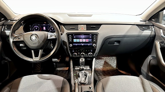 Skoda Octavia 10 of 21