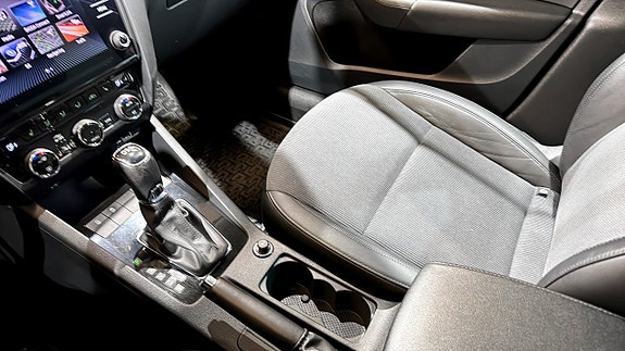 Skoda Octavia 17 of 21