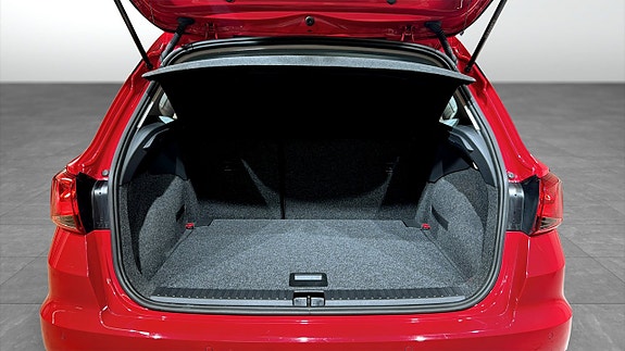 Seat Arona 12 of 18
