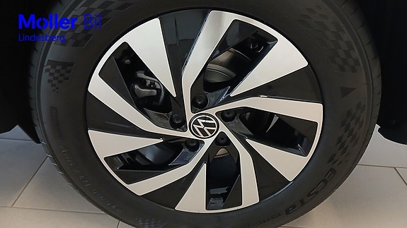 Volkswagen Tiguan 5 of 27