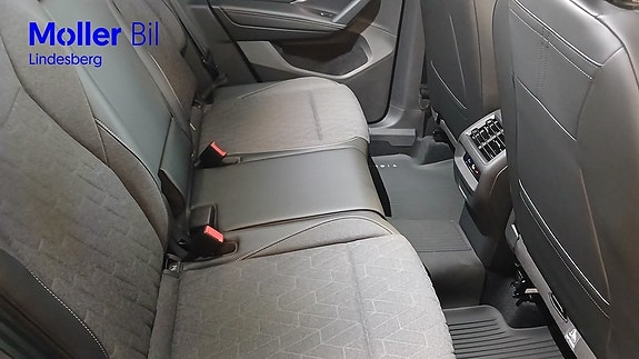Volkswagen Tiguan 10 of 27
