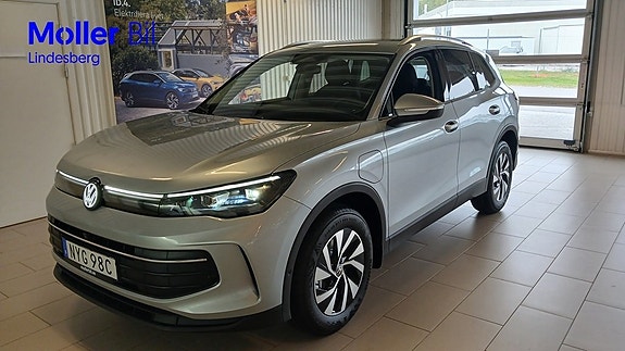 Volkswagen Tiguan 19 of 27
