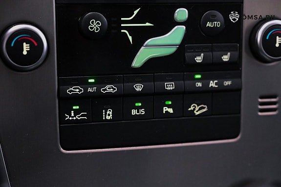 Volvo XC60 16 of 18