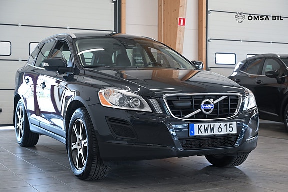Volvo XC60 3 of 18