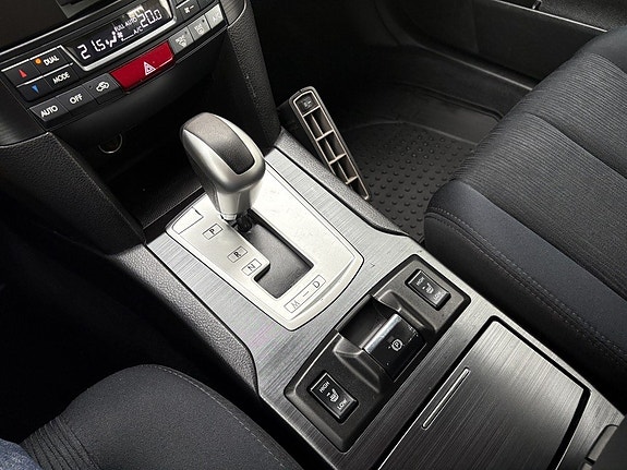 Subaru Outback 13 of 18