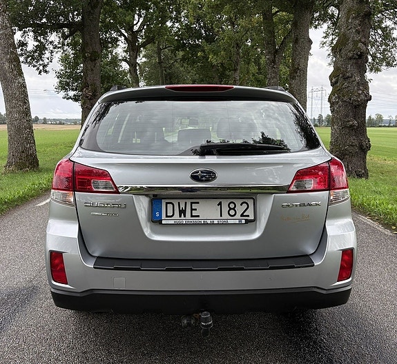 Subaru Outback 6 of 18