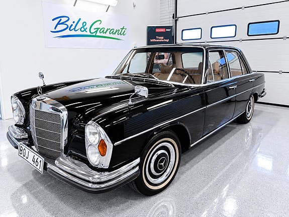 Mercedes-Benz W108/W109 2 of 18