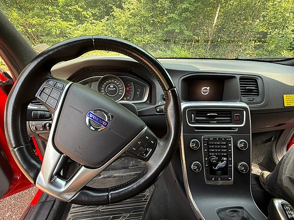 Volvo S60 4 of 14