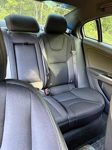 Volvo S60 10 of 14