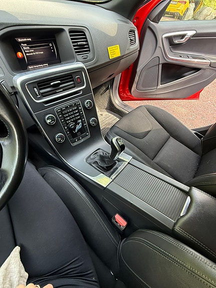 Volvo S60 6 of 14