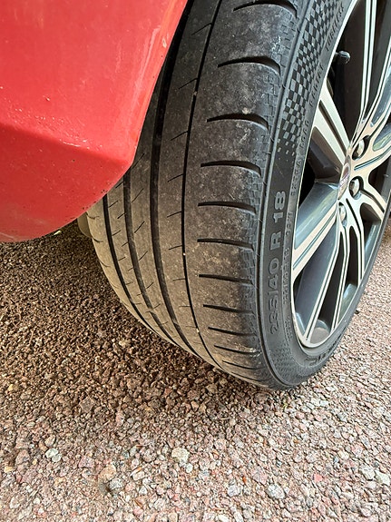 Volvo S60 8 of 14