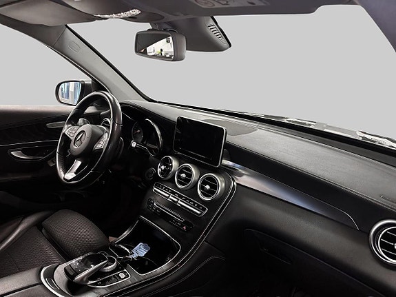 Mercedes-Benz GLC220 d 9 of 21