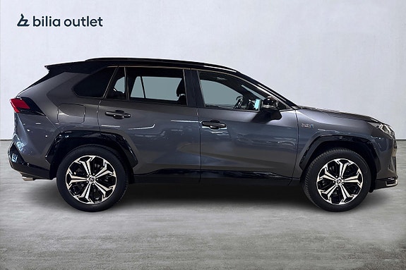 Toyota RAV4 Plug-in Hybrid 9 of 28