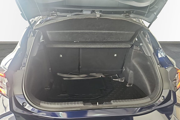 Toyota Corolla 10 of 18