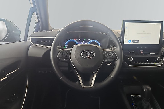 Toyota Corolla 9 of 18