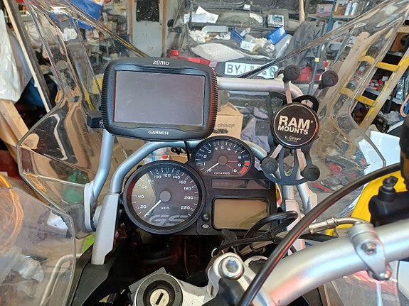 BMW R 1200 GS Adventure 8 of 23