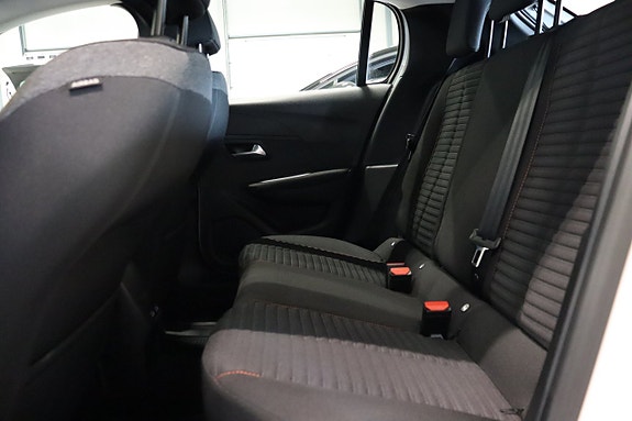Peugeot 208 9 of 24