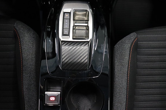 Peugeot 208 17 of 24