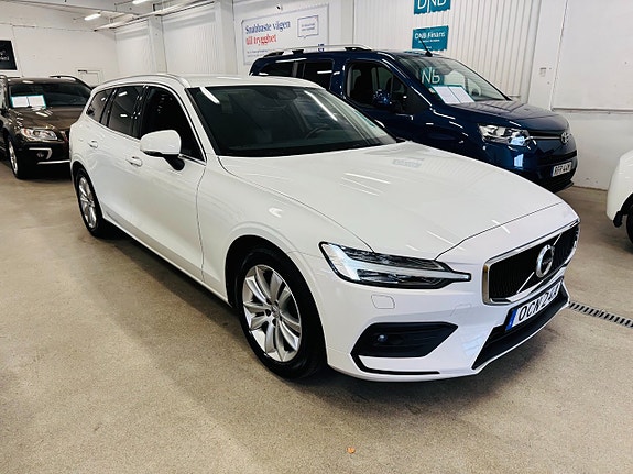 Volvo V60 13 of 24