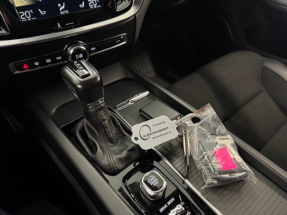 Volvo V60 22 of 24