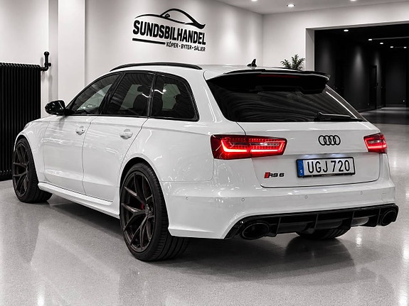 Audi RS6 3 of 13