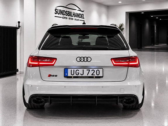 Audi RS6 4 of 13