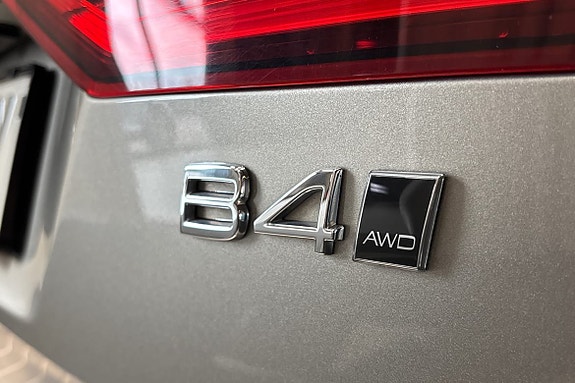 Volvo V60 Cross Country 19 of 28