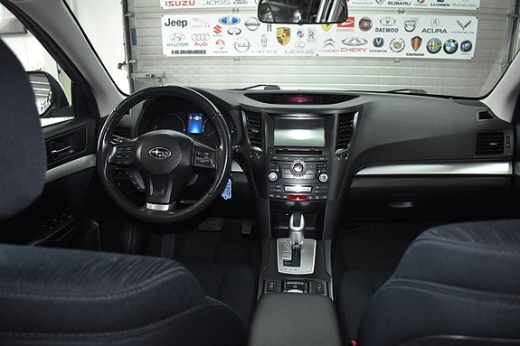 Subaru Outback 9 of 18