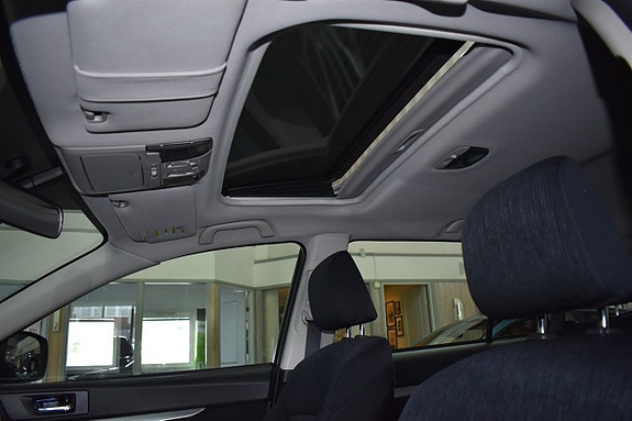Subaru Outback 13 of 18