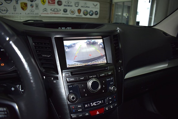 Subaru Outback 10 of 18