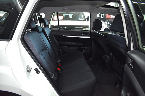 Subaru Outback 8 of 18