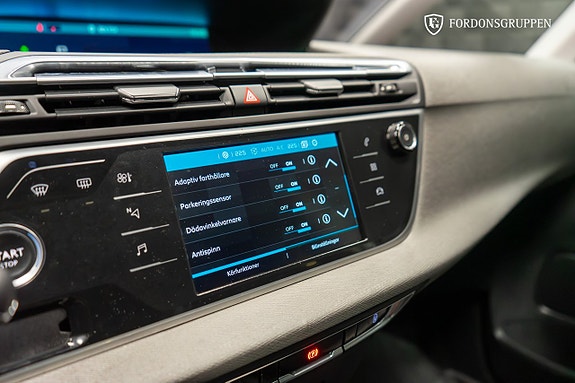 Citroen Grand C4 Picasso 25 of 29