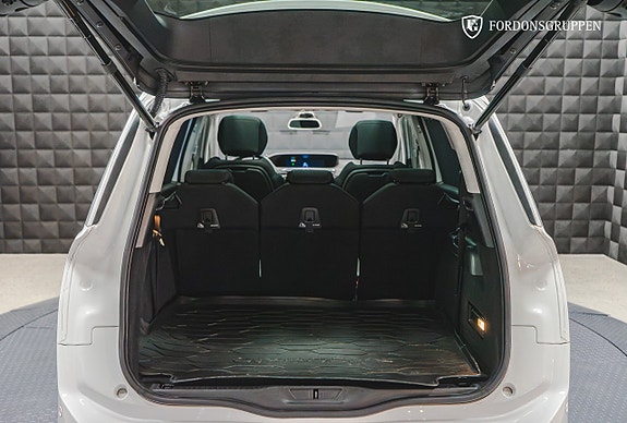 Citroen Grand C4 Picasso 6 of 29
