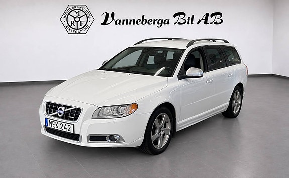 Volvo V70 3 of 6
