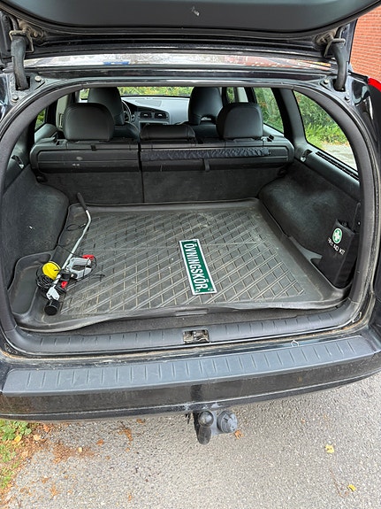 Volvo V70 7 of 7