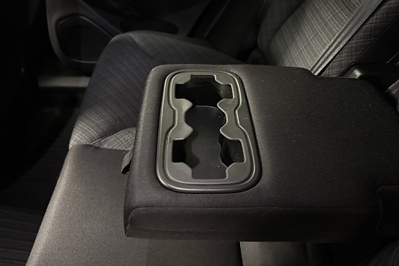 Volvo XC60 16 of 19