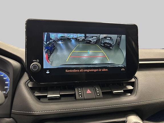 Toyota RAV4 16 of 19