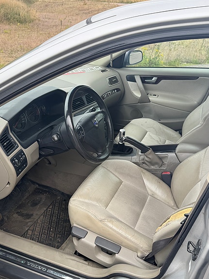 Volvo S60 4 of 10