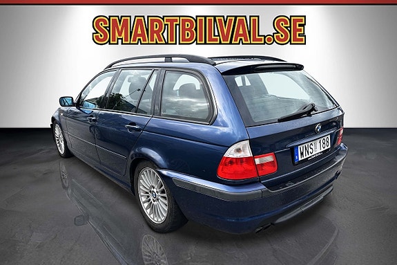 BMW 320i 2 of 14