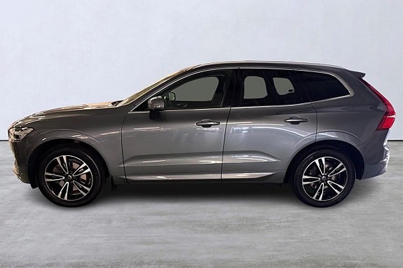 Volvo XC60 2 of 22