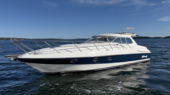 Windy 37 Grand Mistral HT - 2006 4 of 17