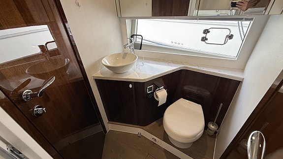 Fairline Targa 43 Open -2019 22 of 24