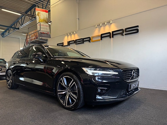 Volvo V60 4 of 25