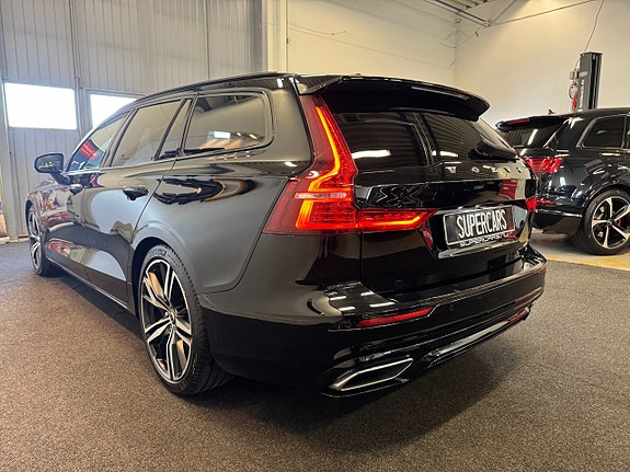 Volvo V60 8 of 25