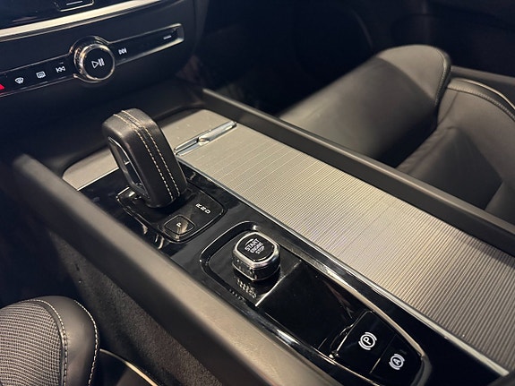 Volvo V60 17 of 25
