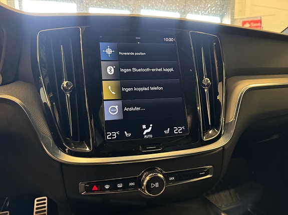 Volvo V60 18 of 25