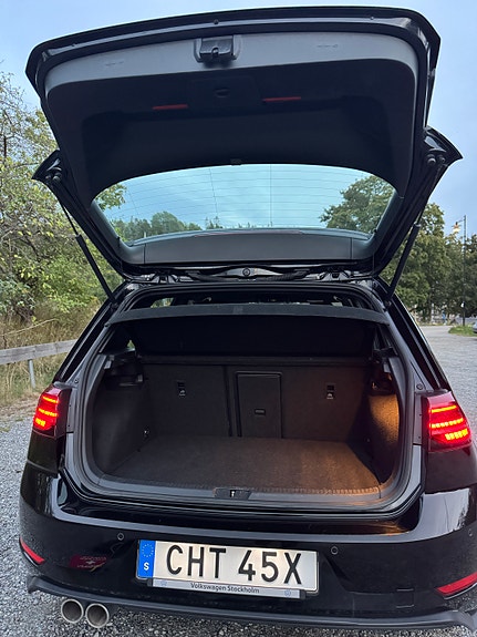 Volkswagen Golf VII 7 of 7