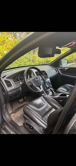Volvo XC60 6 of 10
