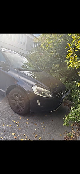 Volvo XC60 3 of 10