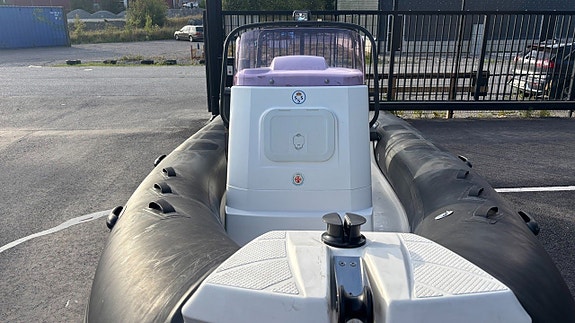 Brig 520 N Evinrude 75 DPGL 2 of 6
